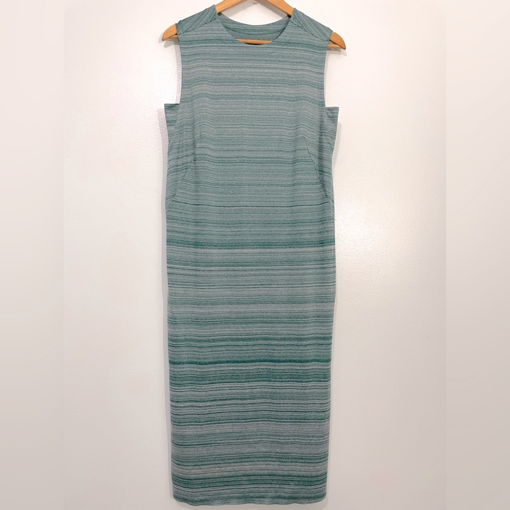Duluth Trading Co Green Striped Relaxed Oversized Dress Size S